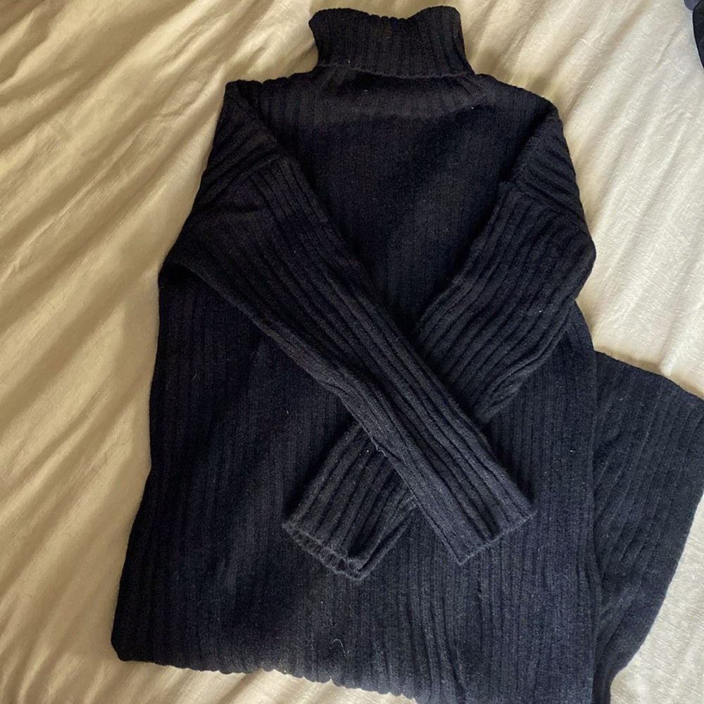 Size S long sweater dress